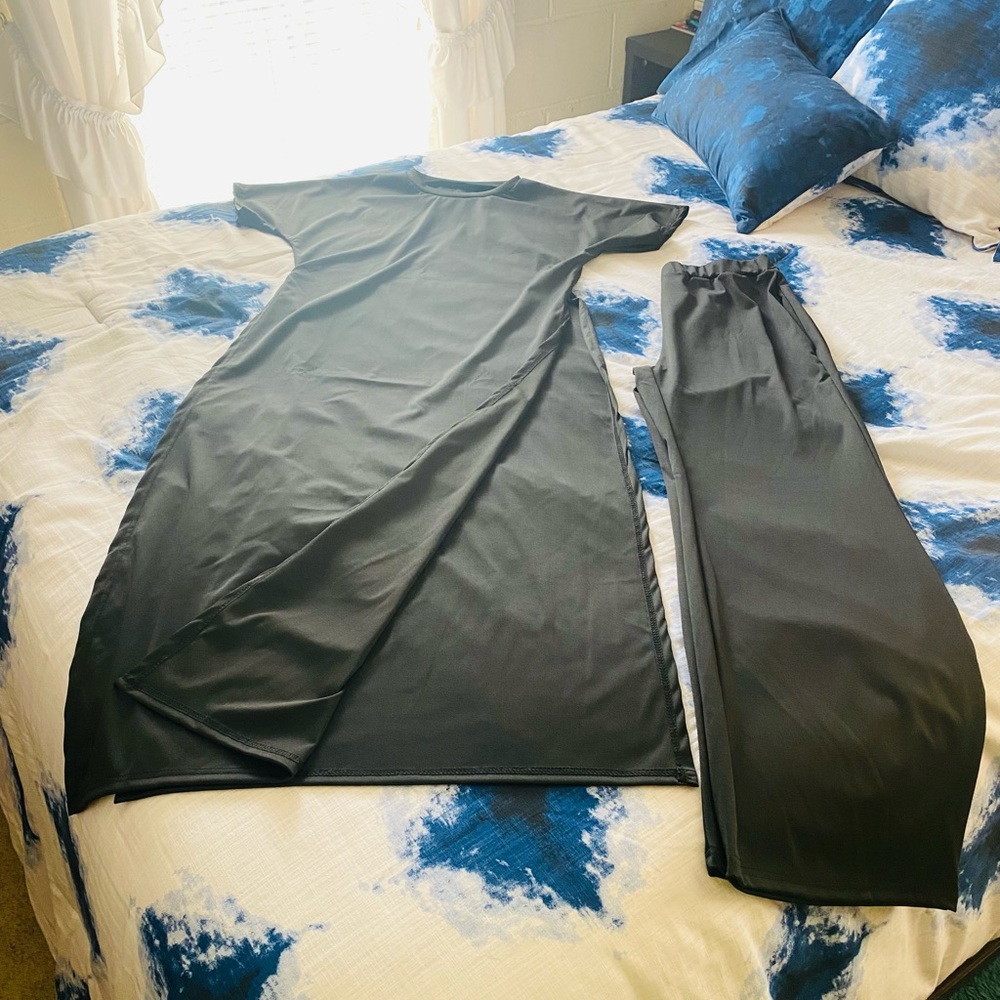 Women’s Black 2 piece pant set